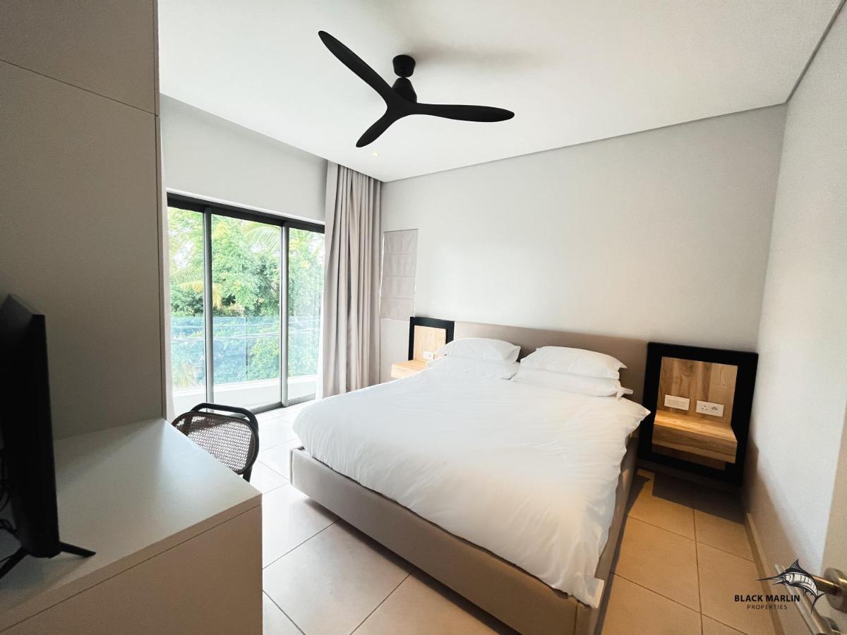 Black Marlin Apartments Pereybere Beach Kültér fotó
