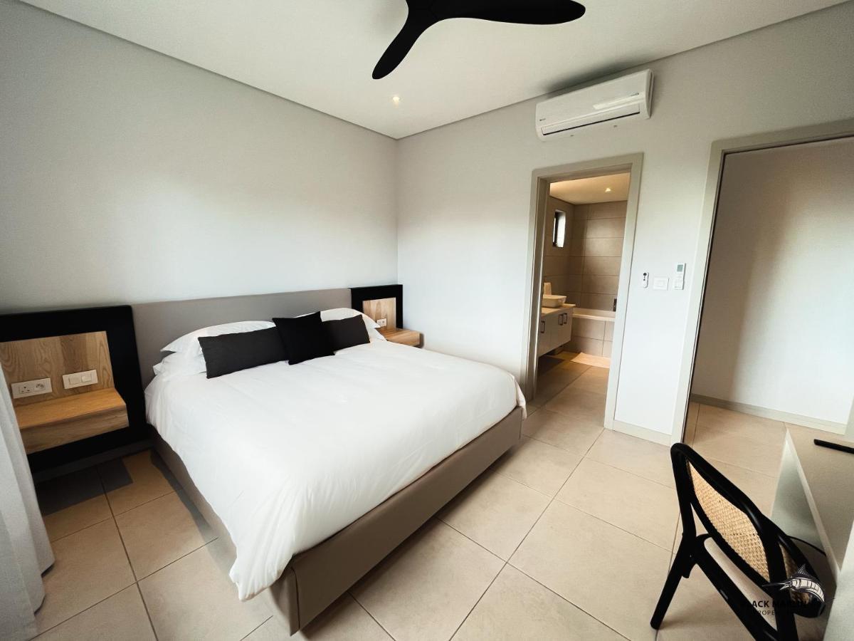 Black Marlin Apartments Pereybere Beach Kültér fotó